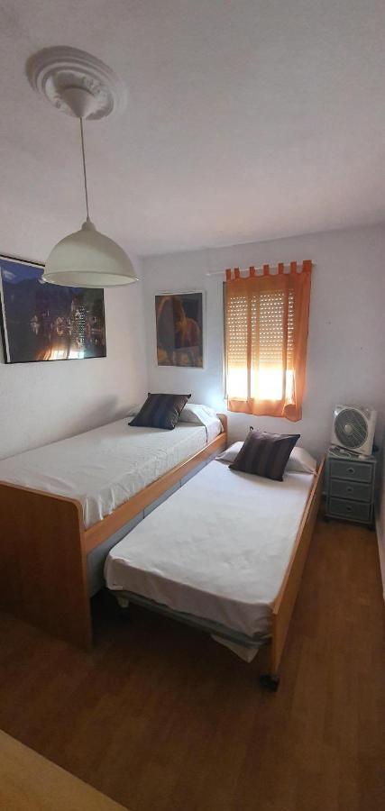 Piso Luminoso Cerca De Playa Apartment Cadiz Bagian luar foto